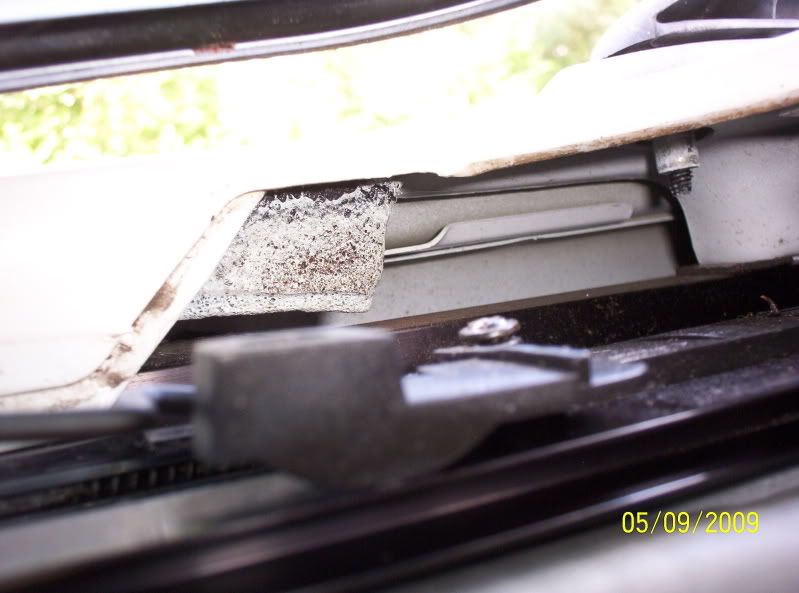 Loose sunroof drip bar Pics of Sunroof fix Ford Truck Enthusiasts